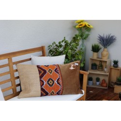 Coussin fait à la main